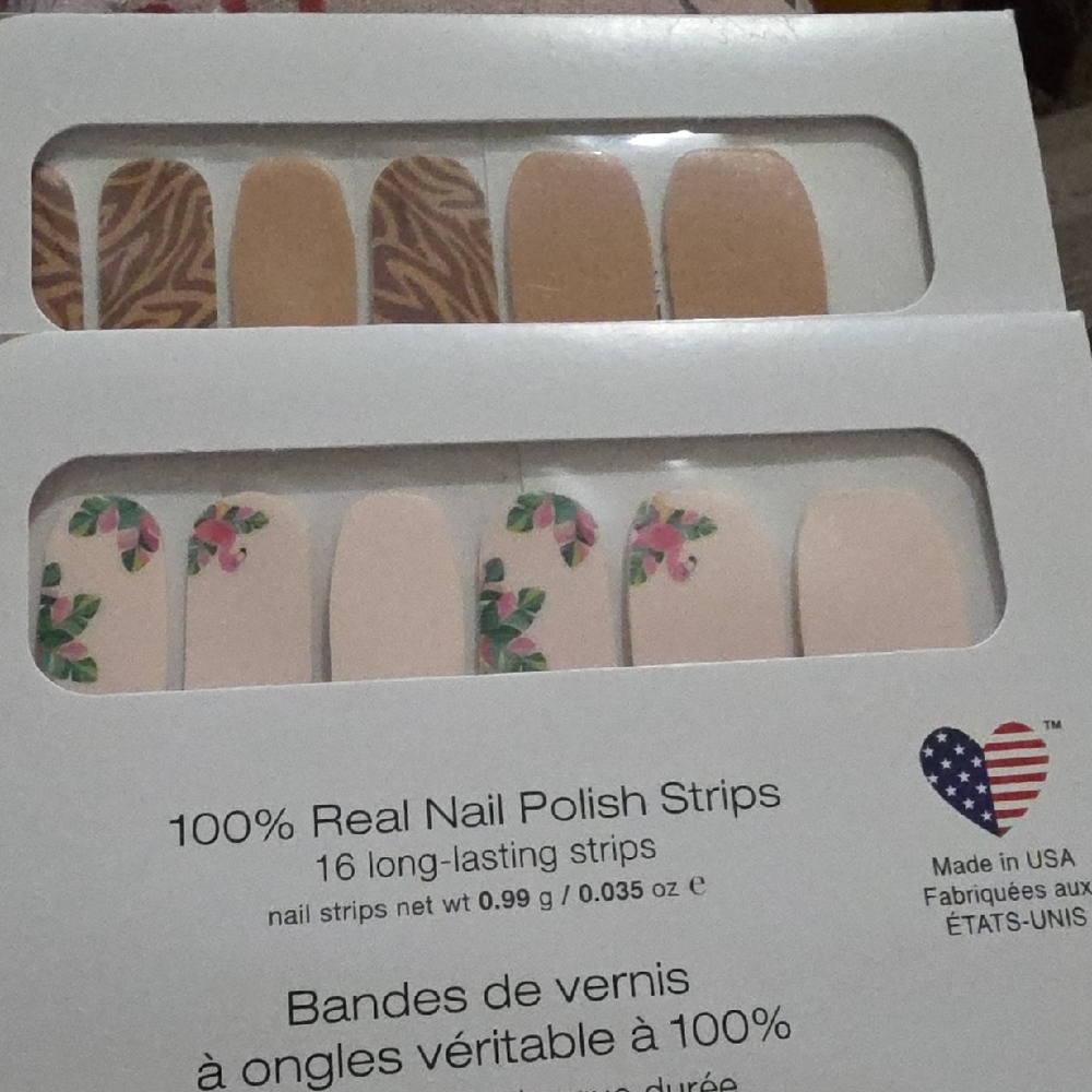 Color Street Neutral Beige and Floral Nail Strips